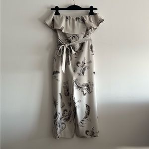 Aritzia Babaton Flutter Jumpsuit